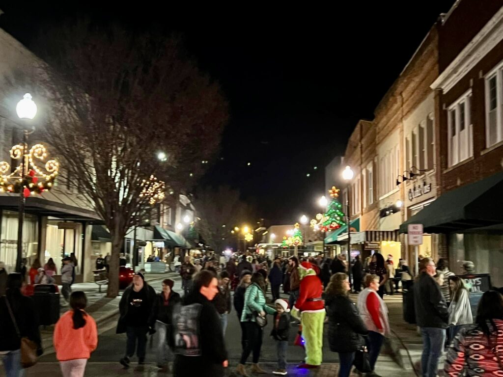 Main Street Jingle on Main photo